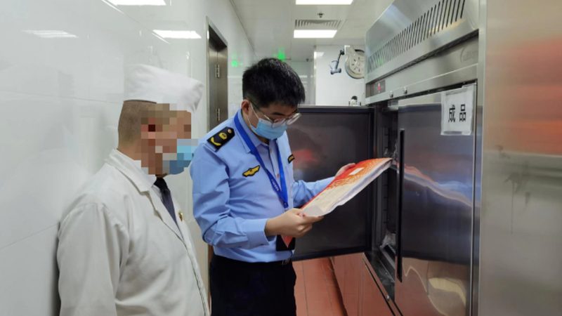 食品招商平台上的产品品质与安全是重中之重。以下是一些关注要点：